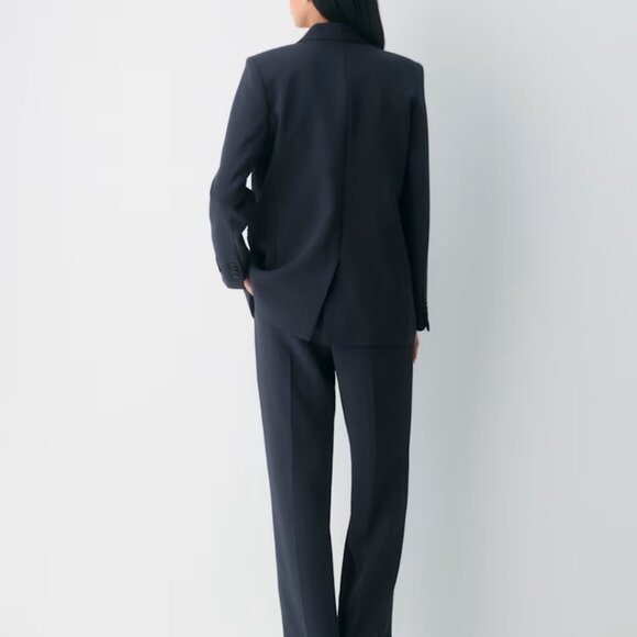 NWT Aritzia Generation Blazer Crepette Dark Night Navy - Picture 5 of 6